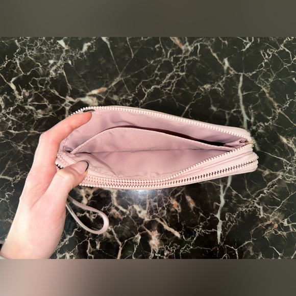 Lululemon Misty Pink Wristlet Wallet - Picture 6 of 9